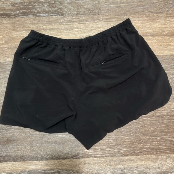 Lululemon Shorts - Picture 3 of 4